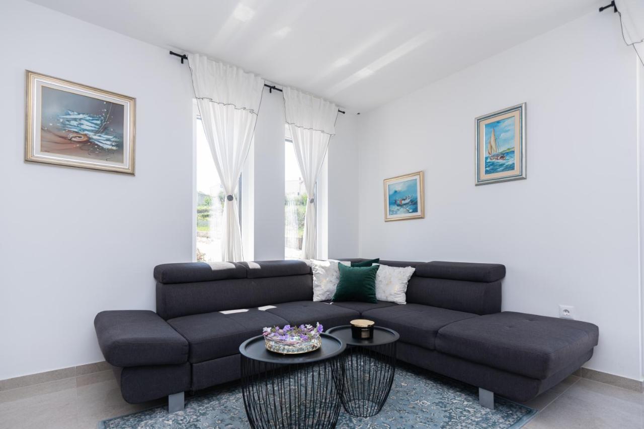 Villa Balic - Подстрана Екстер'єр фото